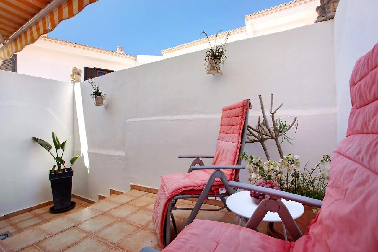 アロナ Casa Dos Angelesヴィラ スペイン